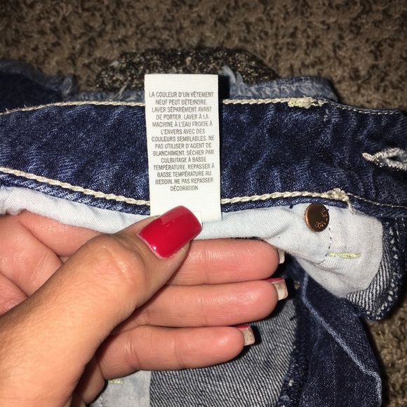 Shorts - Picture 4 of 4